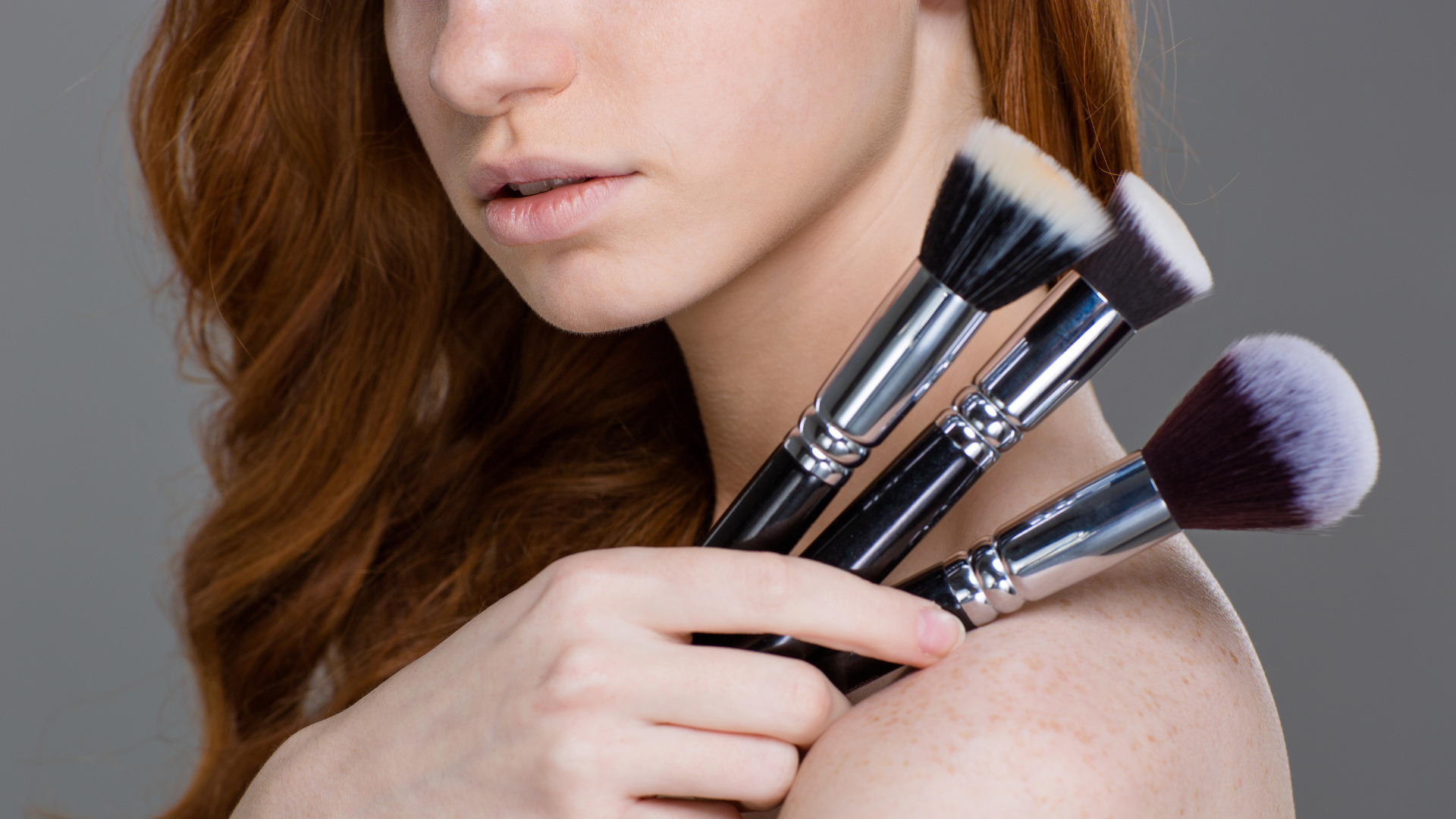 Wie sollten Sie für Ihre Make-up Pinsel sorgen? – ein kurzer Leitfaden.
